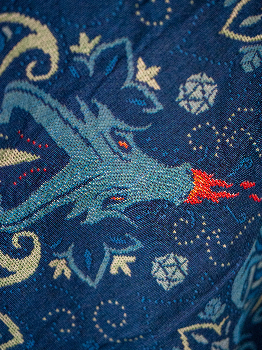 Woven Cotton Tapestry Blanket – Polyhedral Dice Fantasy TTRPG Home Decor